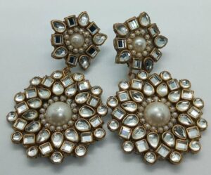 Kundan ear rings